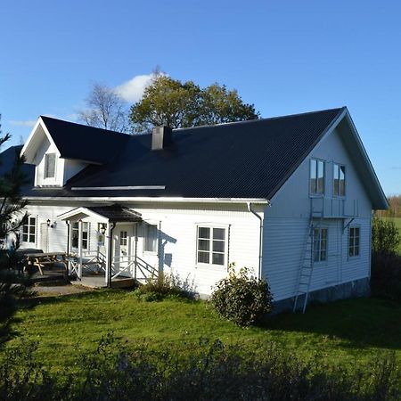 Hoegsnaesgarden Overhornas Buitenkant foto